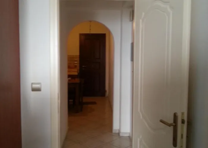 Lägenhet Dawn Logaras